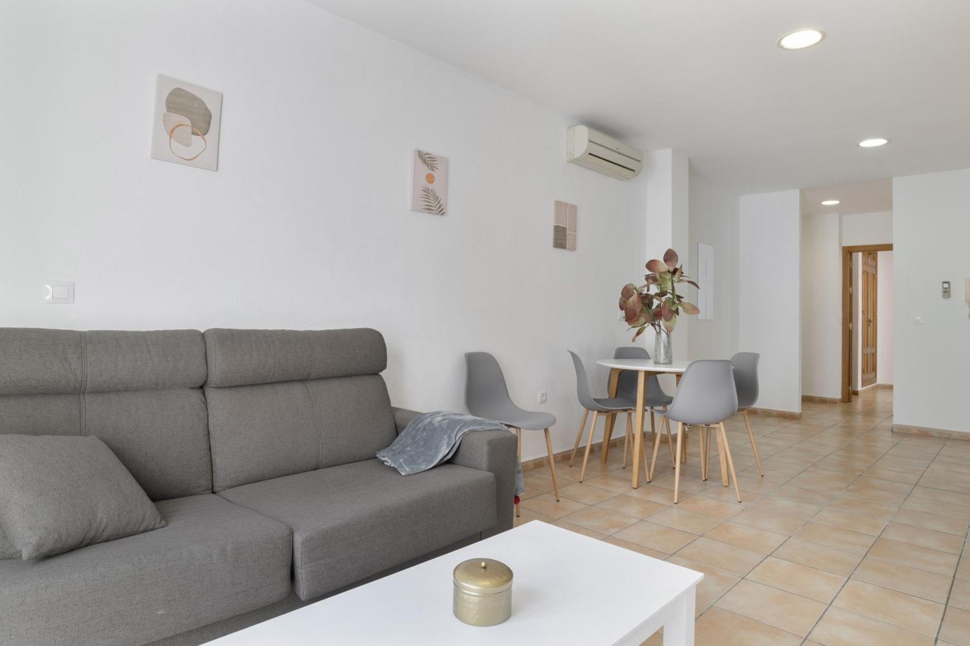 Perez Zara 5 Apartment